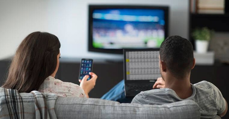 people watching tv – Always on Always on